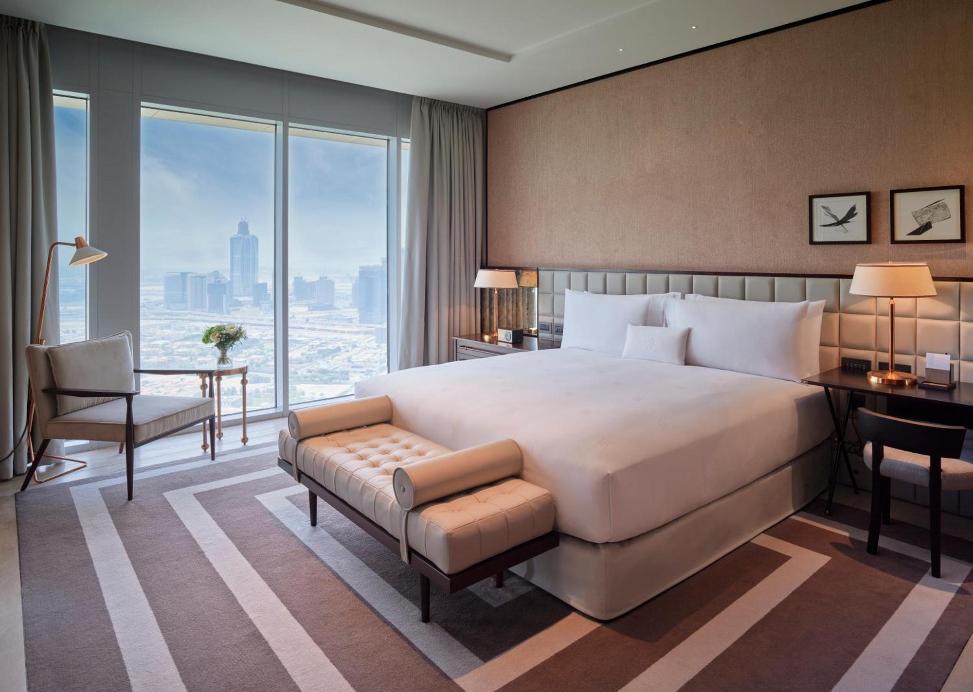 Waldorf Astoria Dubai International Financial Centre Hotell Eksteriør bilde A bedroom at the hotel